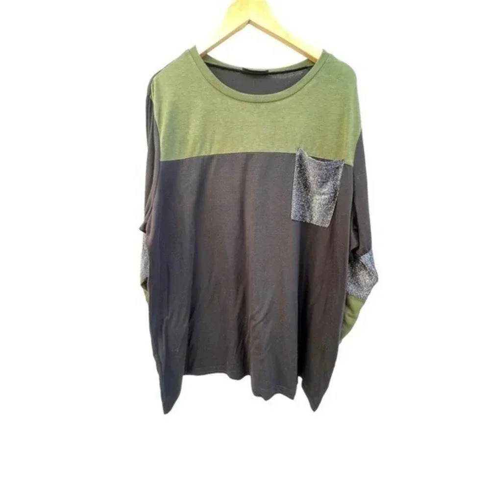 Emery Rose Colorblock Long Sleeve Top Sparkle sliver On Green Size‎ 4XL​​​